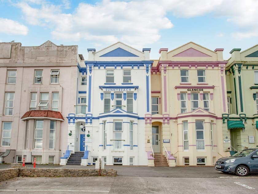 Exterior | Sunnybeach Holiday Apartments, Paignton