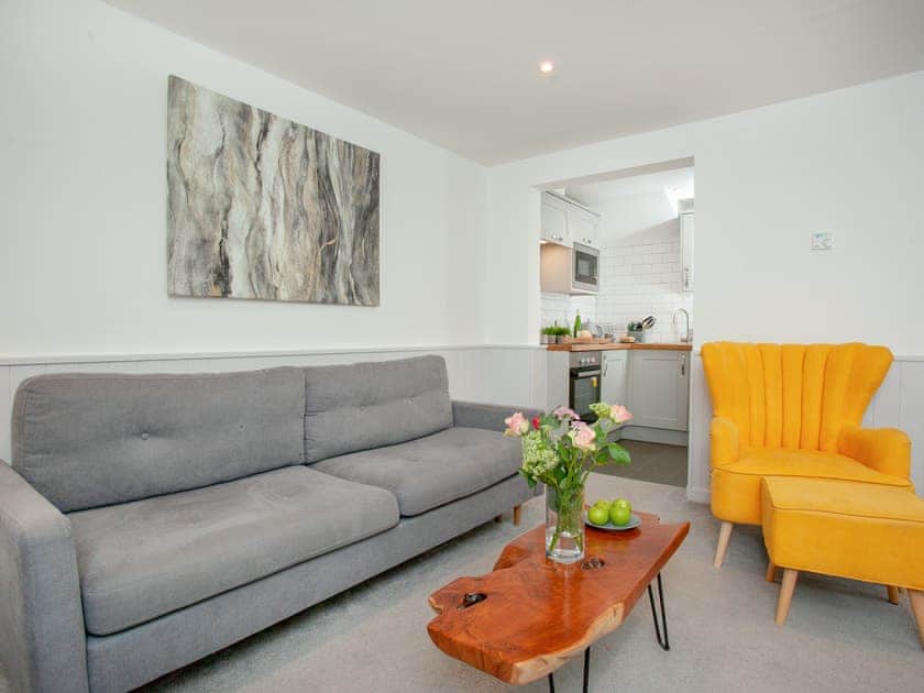 Living room | Salty Dog - Sunnybeach Holiday Apartments, Paignton