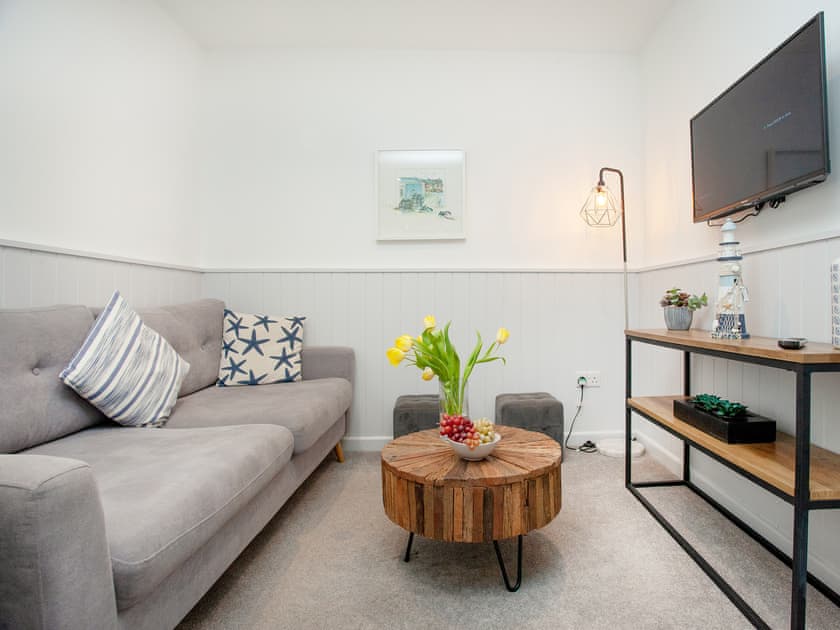 Living area | Starfish Shack - Sunnybeach Holiday Apartments, Paignton