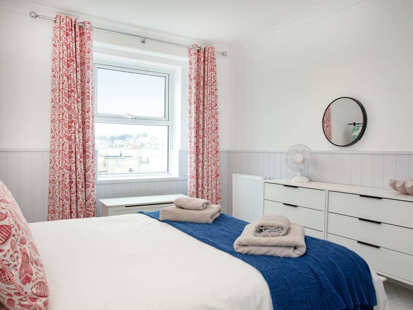 Double bedroom | Shells Shore - Sunnybeach Holiday Apartments, Paignton