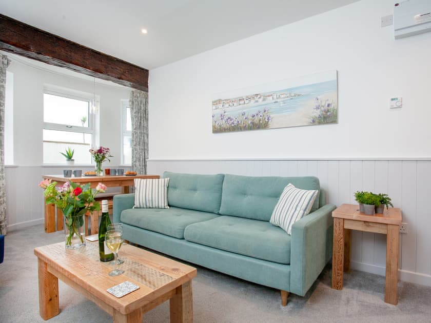 Living area | Crabby Cove - Sunnybeach Holiday Apartments, Paignton