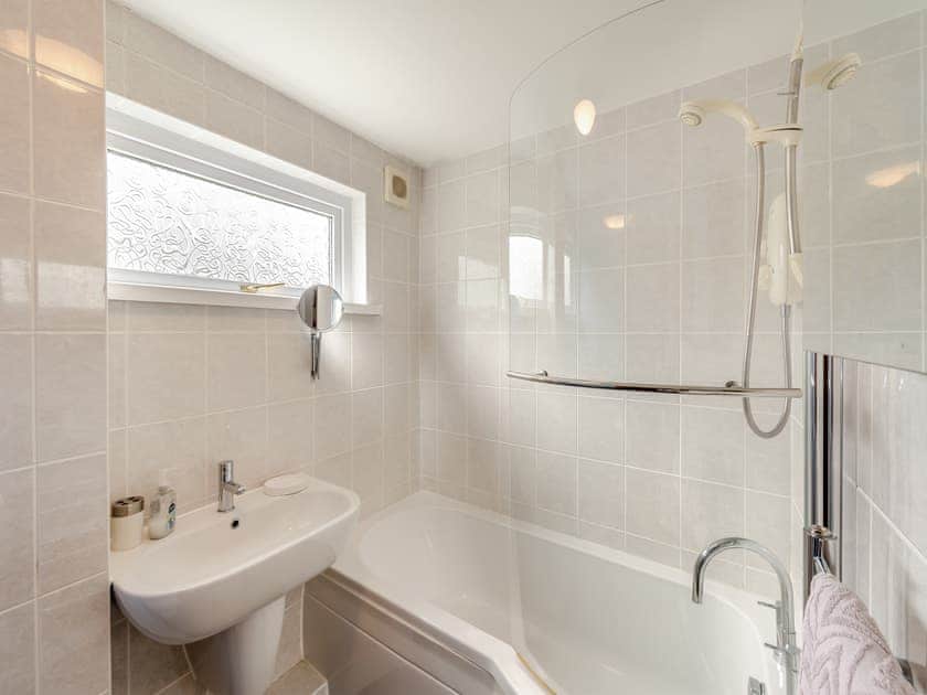 Bathroom | The Mount, Appledore, Bideford