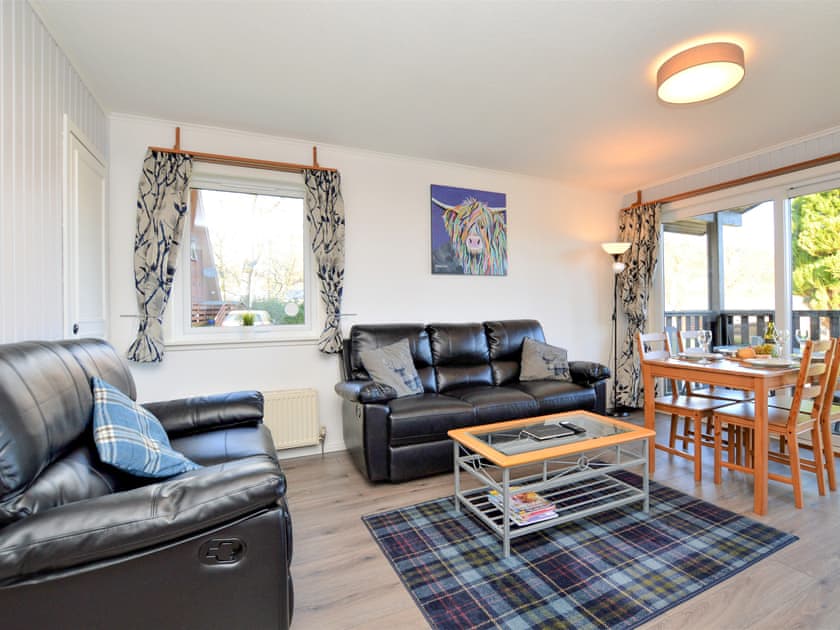 Living room/dining room | Holy Loch Lodge, Dunoon