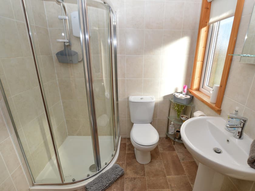 Shower room | Holy Loch Lodge, Dunoon