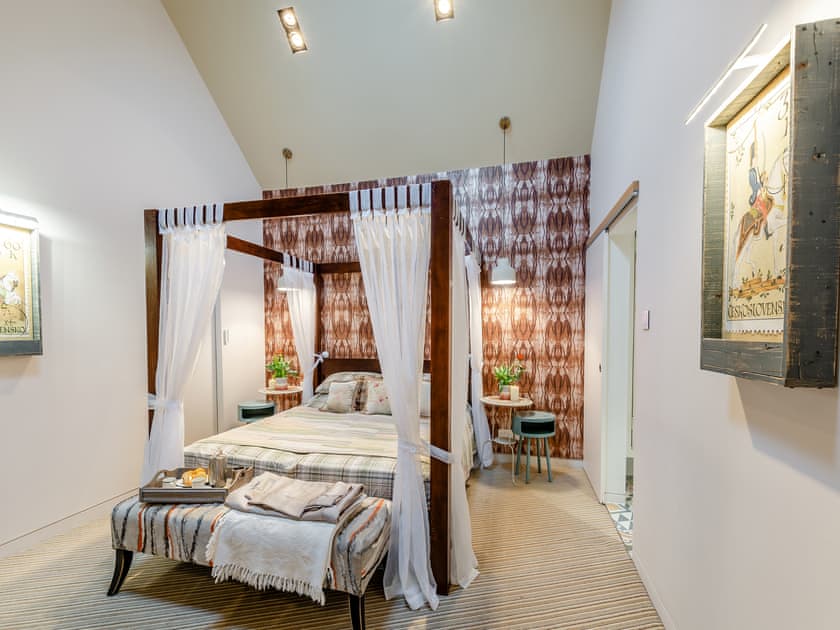 Four Poster bedroom | The Stables, Alston, near Preston