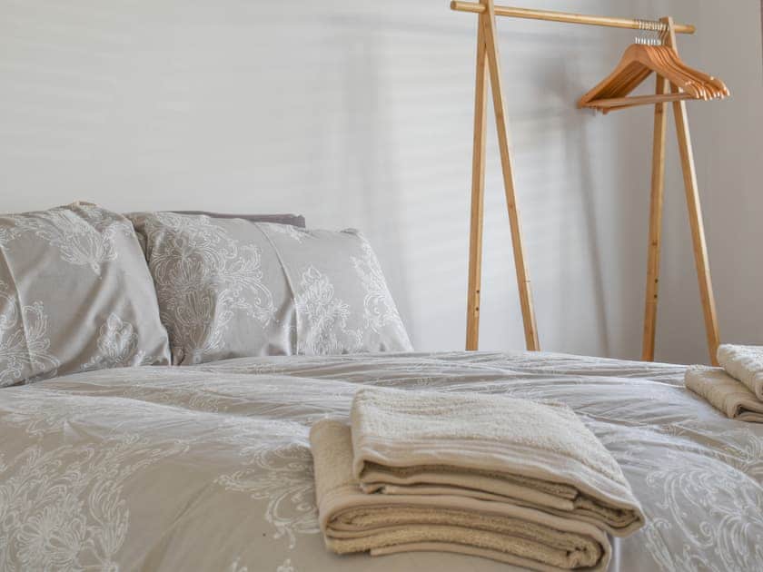 Double bedroom | Cranleigh, Pakefield