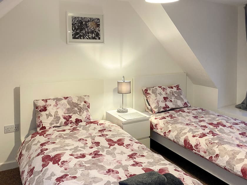 Twin bedroom | Otterburn 1, Gairloch