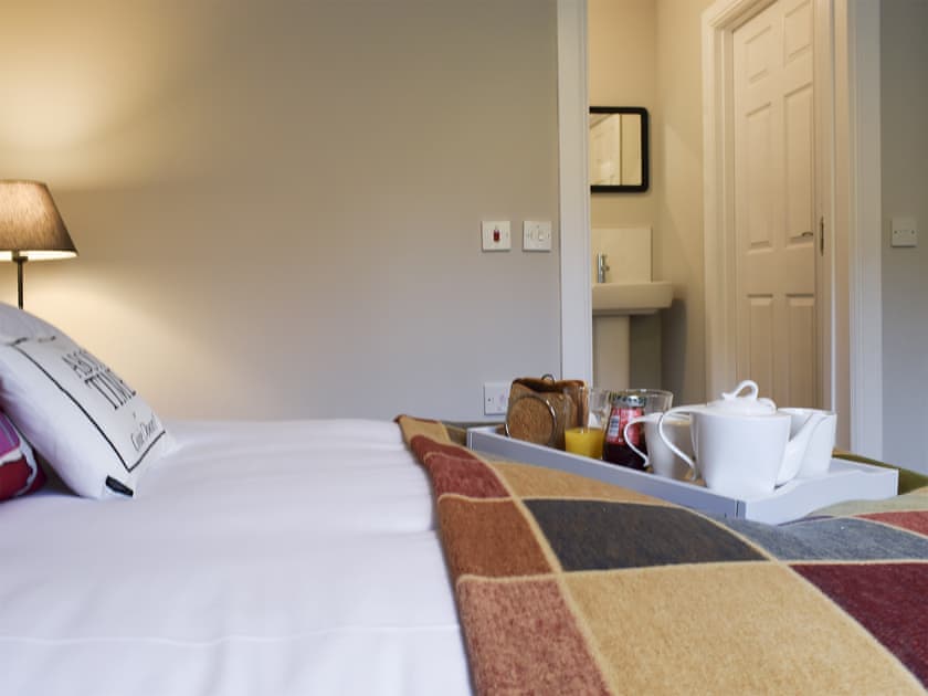 Double bedroom | The Lodge at Braemor, Arrochar