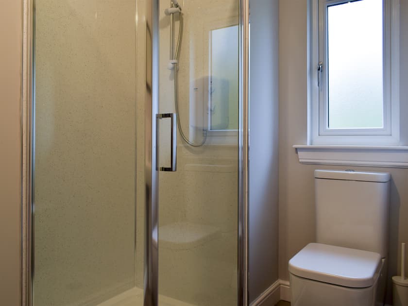 En-suite | The Lodge at Braemor, Arrochar