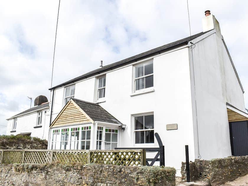 Exterior | Squirrels Nest, Littleham, near Bideford