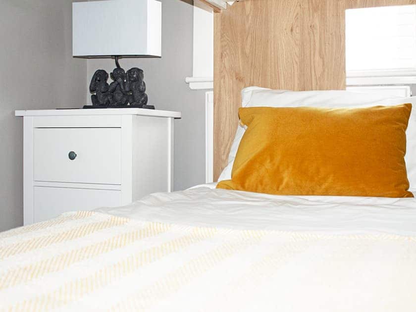 Bunk bedroom | Captain’s Cottage, Shanklin