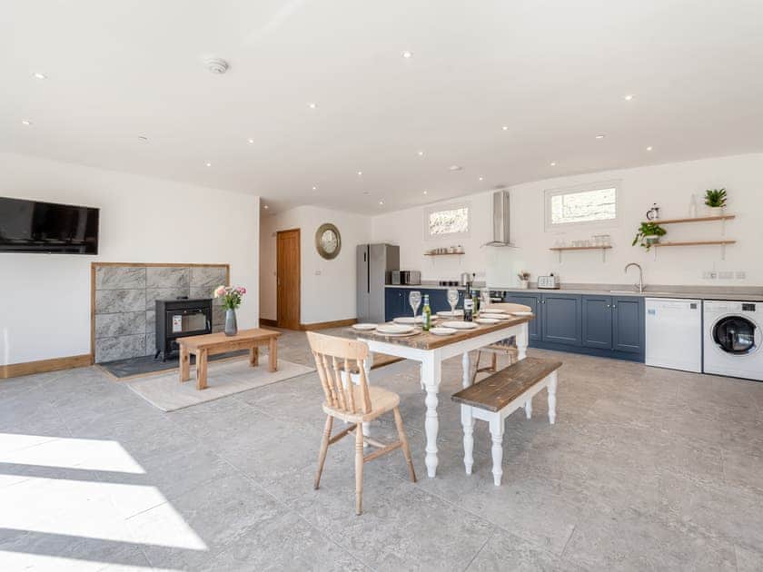 Open plan living space | Larchwood Lodge - Acre Luxury Lodges, Stanner, near Kington
