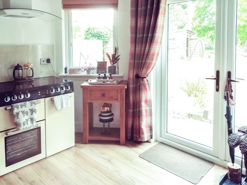 Kitchen | Fishponds Cottage, Perth