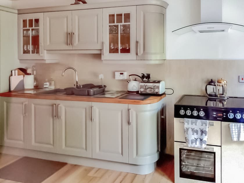 Kitchen | Fishponds Cottage, Perth