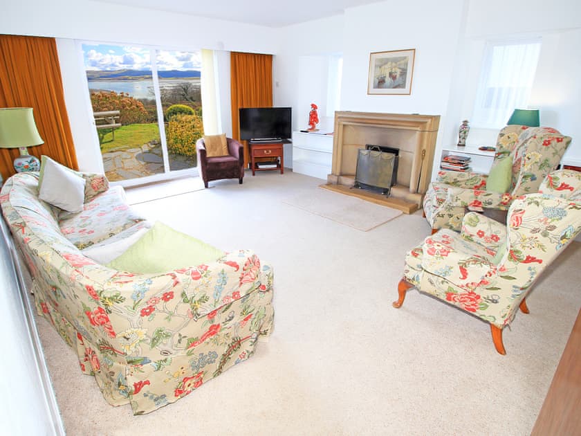 Living room, Ground Floor  | Sea View House, Borth Y Guest, near Porthmadog