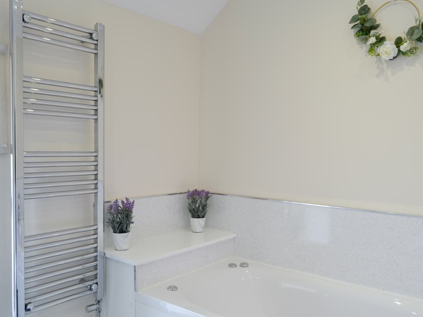 Bathroom | Ailsa Craig View, Stranraer