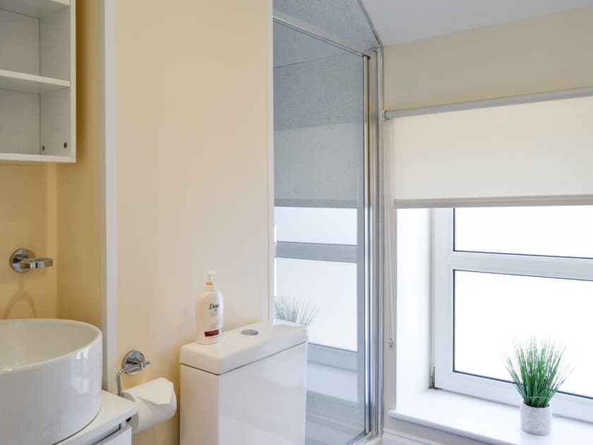 Bathroom | Ailsa Craig View, Stranraer