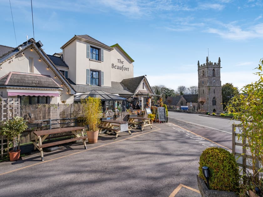 Exterior | Raglan RetreatThe Suite, Raglan, near Usk