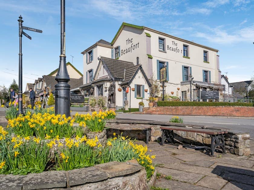 Surrounding area | Raglan RetreatThe Suite, Raglan, near Usk