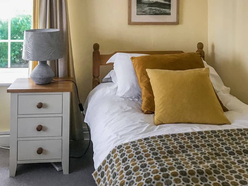 Twin bedroom | Chy-Vean, Madron, near Penzance