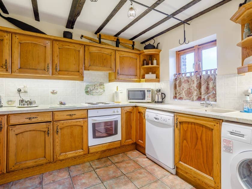 Kitchen | Rafters Barn - Thorpland Manor Barns, Runcton Holme