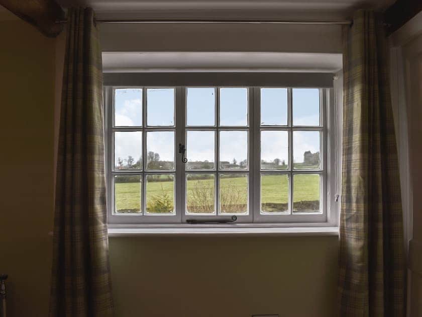 Double bedroom | Woodpecker Cottage, Bretton, near Holmfirth