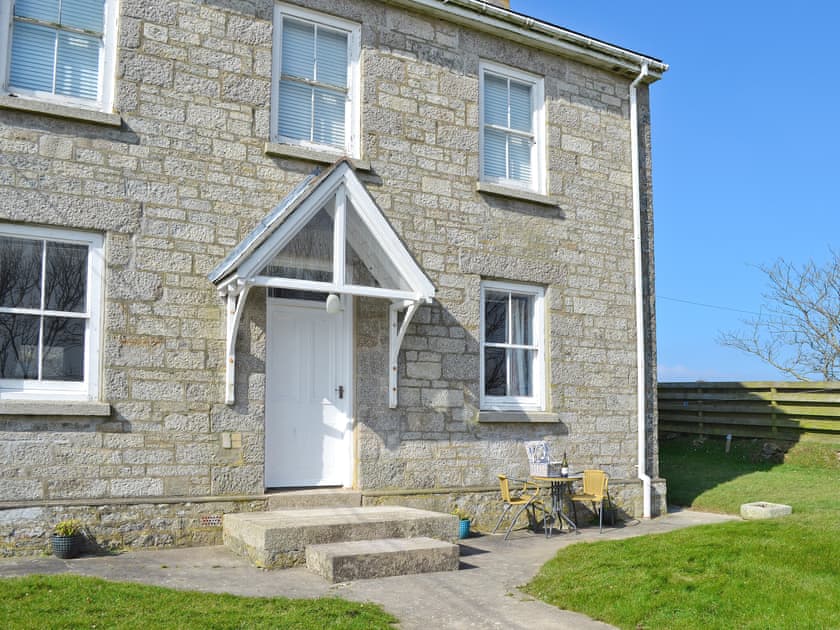 Exterior | Coachmans, Praa Sands