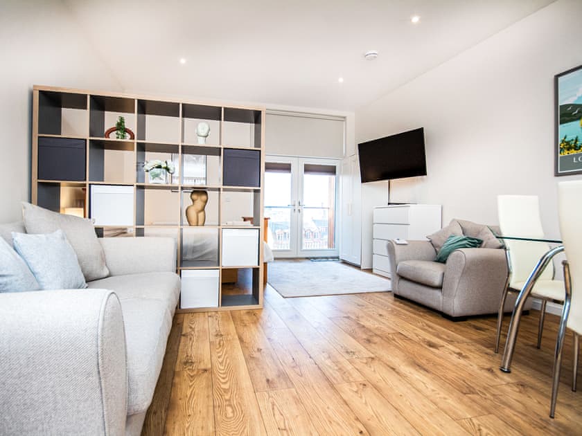 Garden Room (ref UK33421) in Inverness Hoseasons