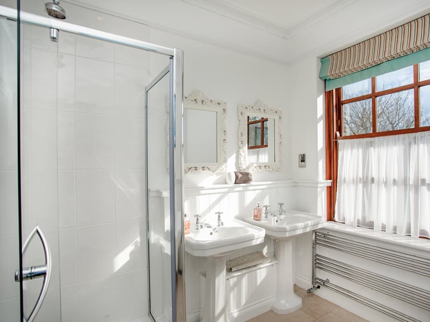 Bathroom | High Park House, Littleham, near Bideford