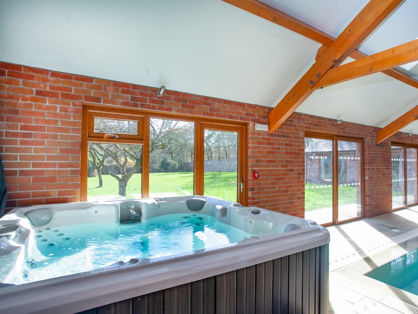 Hot tub | High Park House, Littleham, near Bideford