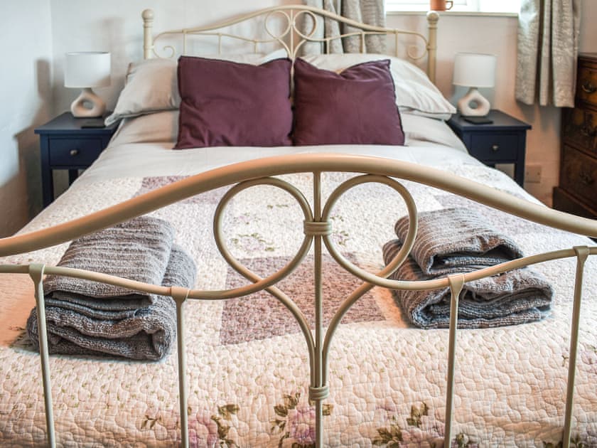 Double bedroom | Cricketers Cottage, Holme-next-the-Sea