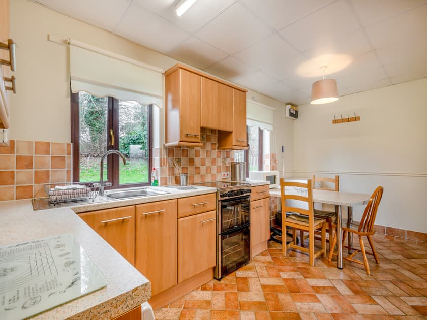 Kitchen/diner |  Barn Owl - Church Farm Cottages, Horsford, near Norwich