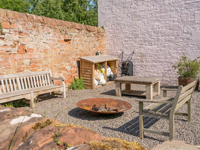 Sitting-out-area | Cleugh Foot, Netherby