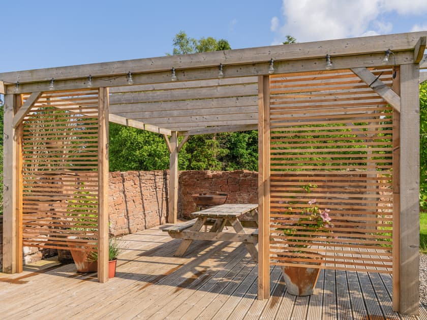 Sitting-out-area | Cleugh Foot, Netherby