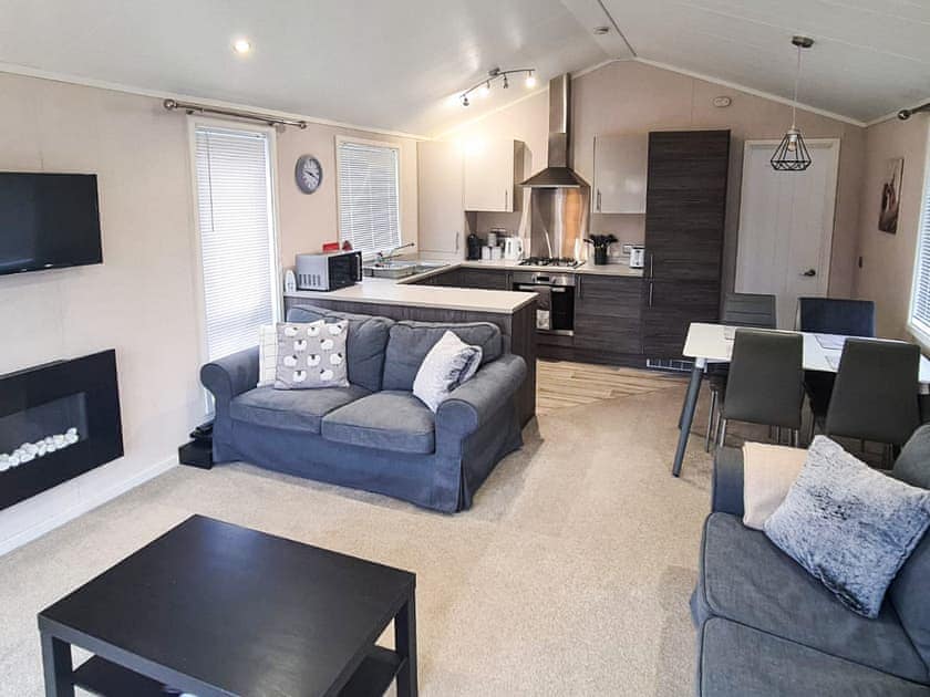 Open plan living space | Jasmine Lodge, Wilberfoss, near Claxton