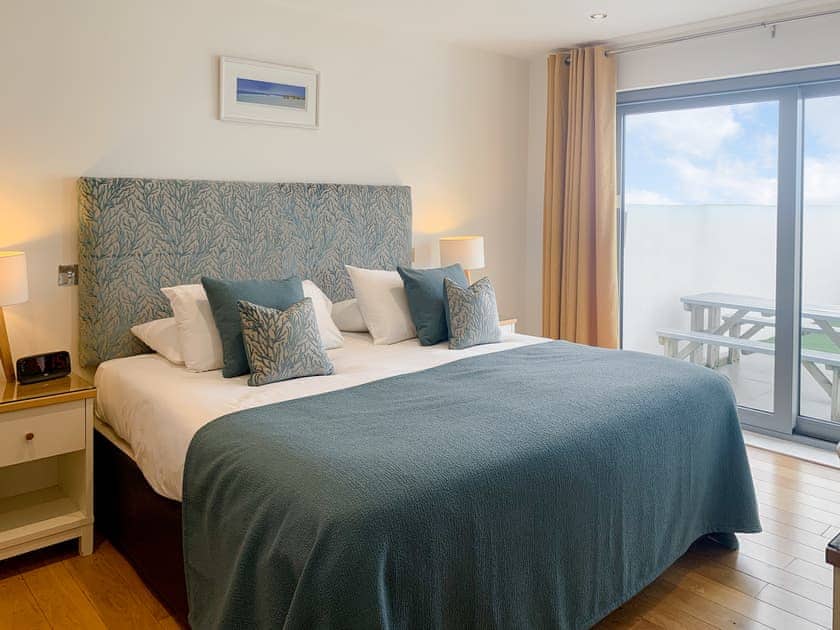 Double bedroom | Crest@64, Newquay