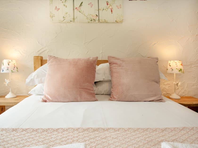 Double bedroom | Daisy Cottage - The Old Mill Cottages, Marldon, near Paignton