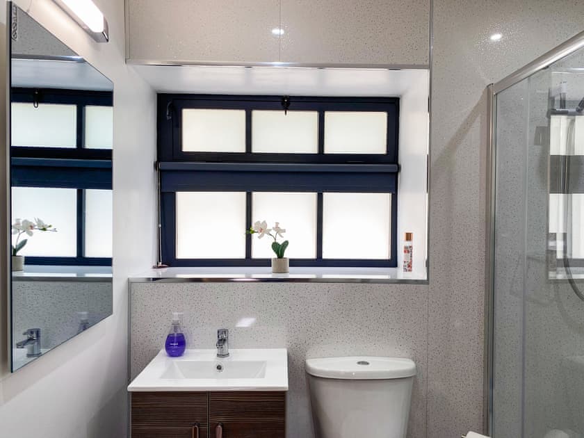 Shower room | Sun Valley- Serenity - Sun Valley, Stockton Brook, near Leek