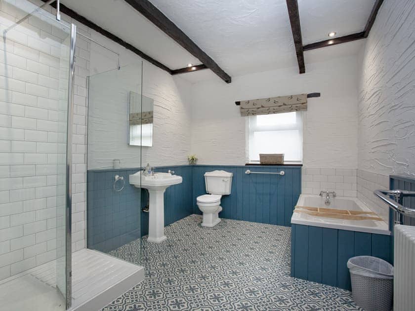 Shower room | The Old Mill - The Old Mill Cottages, Marldon, near Paignton