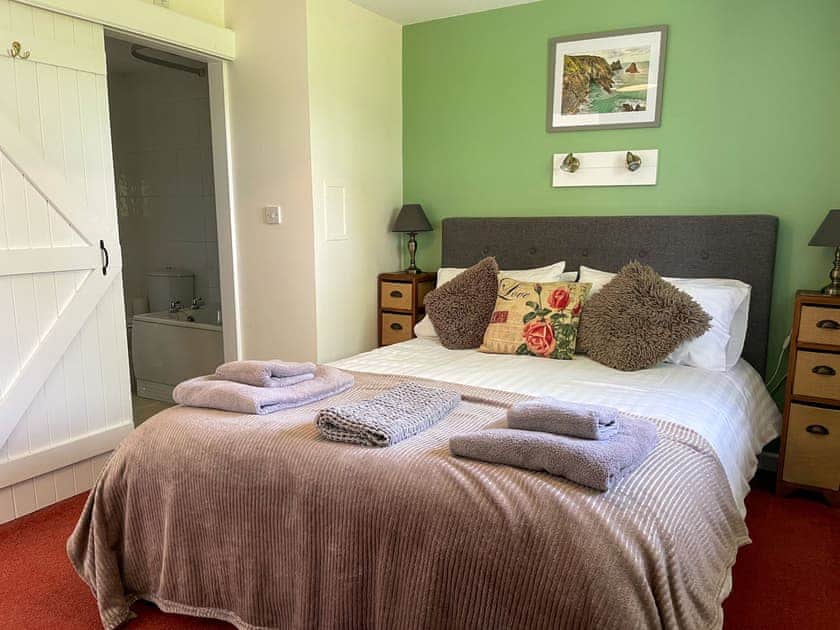 Double bedroom | Stable - Canllefaes Cottages, Penparc