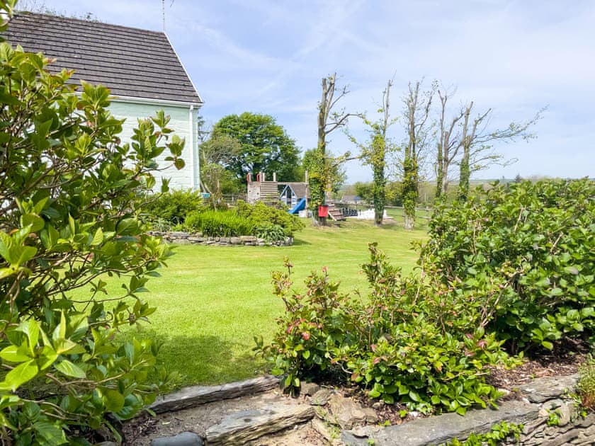 Garden | Granary - Canllefaes Cottages, Penparc