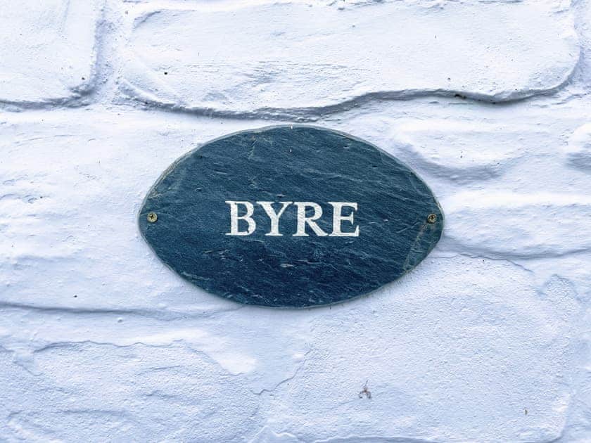 Exterior | Byre - Canllefaes Cottages, Penparc