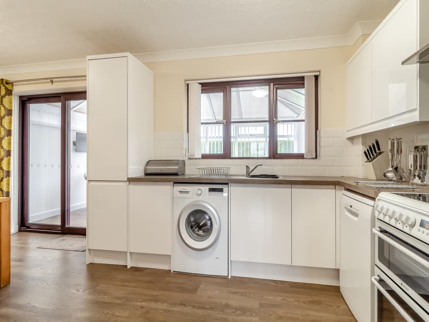 Kitchen | Cockleshell Cottage, Sea Palling