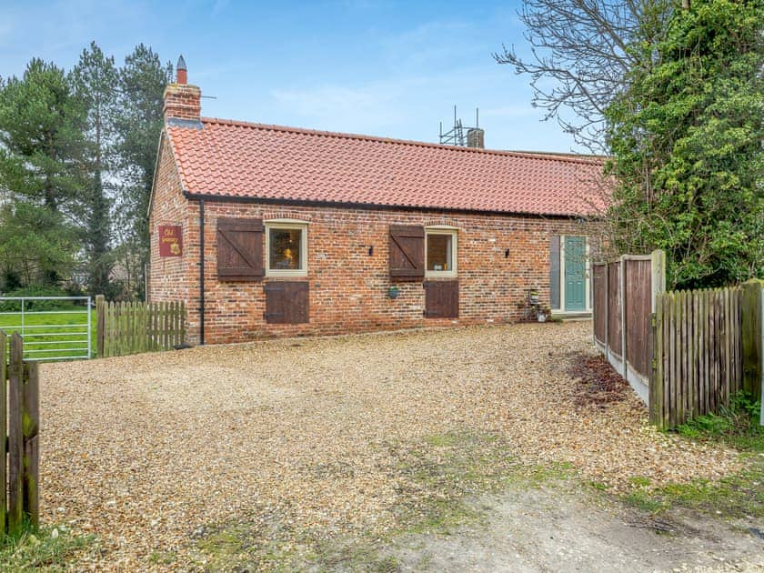 Exterior | The Old Granary, Sloothby, near Alford