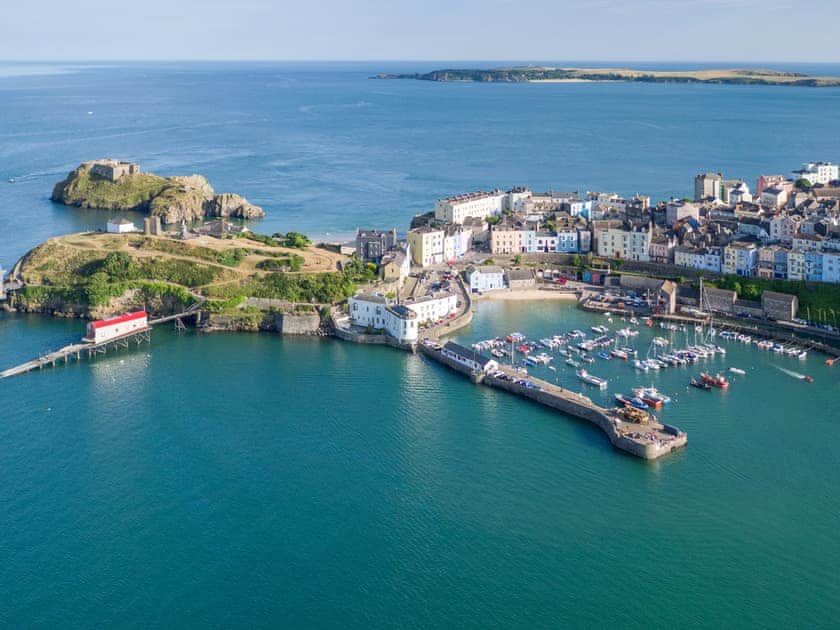 Aerial views of Tenby | Innishkea, Penally
