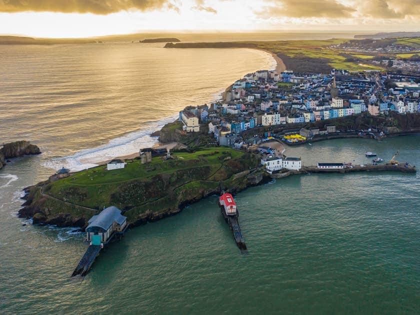 Aerial views of Tenby | Innishkea, Penally