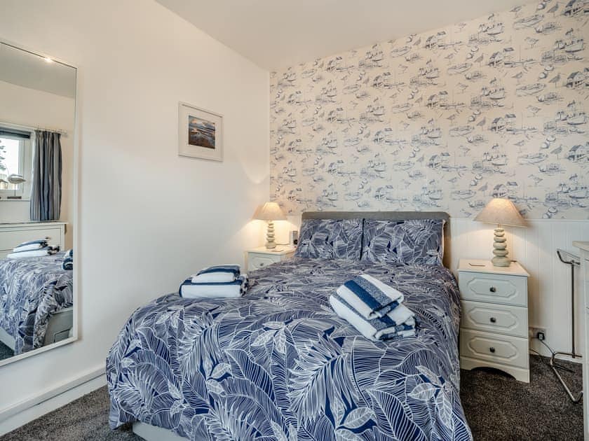 Double bedroom | Stable Cottage - Amroth Cottages, Amroth, near Saundersfoot