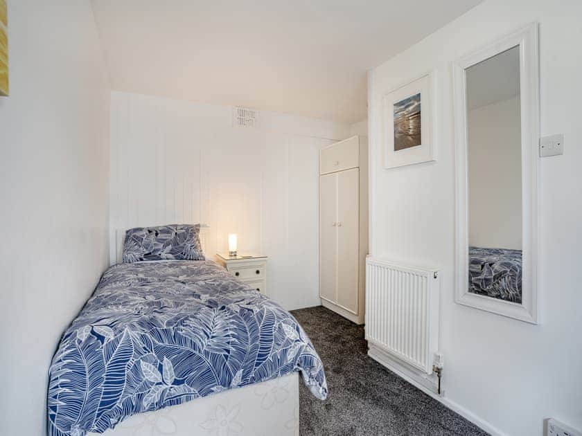 Single bedroom | Stable Cottage - Amroth Cottages, Amroth, near Saundersfoot