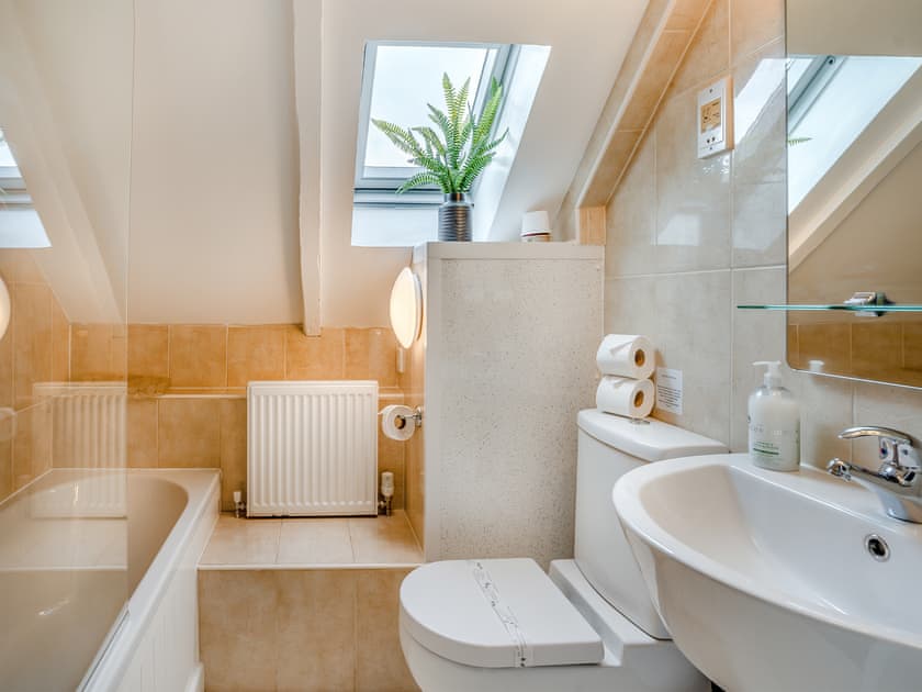 Bathroom | Granary Cottage - Amroth Cottages, Amroth, near Saundersfoot