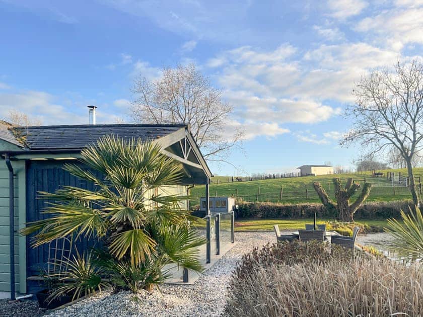 Exterior | Heron Lodge - South View Lodges, Exeter